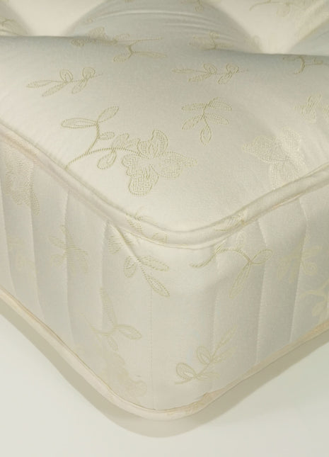 Majestic 1000 Pocket Sprung 4ft Mattress