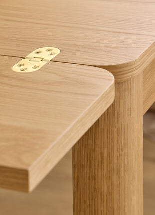 Southampton Extendable Rectangular dining table in Matt Oak 45/90 x 120 cm